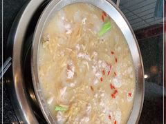 -老来福·非遗酸汤兔(凯旋路店)