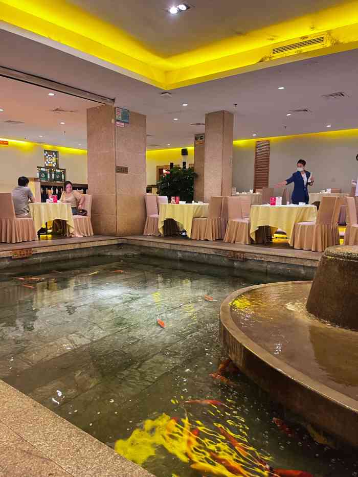 惠食佳滨江大公馆店
