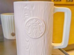 -星巴克臻选(莘庄仲盛店)