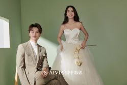 -雪中彩影婚纱摄影·微光艺术中心