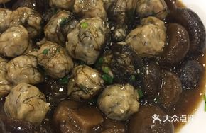 Winter Mushroom Fish Balls