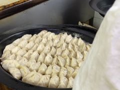 -黄阿姨锅贴大王(万航渡路店)