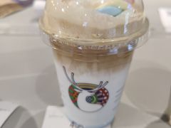 -瑞幸咖啡(新世界中心店)