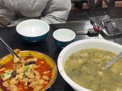-曾氏肥肠馆(凯瑞雅居店)