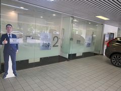 -杭州中沃沃尔沃4S店(滨江区店)
