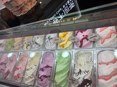 -万达广场(南昌红谷滩店)
