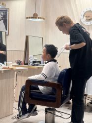-PE SALON