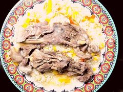 -西部哈哈特色抓饭