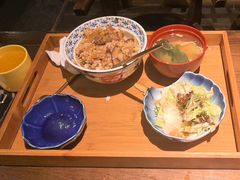 -一豚轩·烧鸟·豚骨拉面(五四路店)