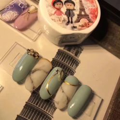 -AGAXI美甲美睫