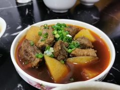 土豆排骨-李记小小吃(涪江路店)