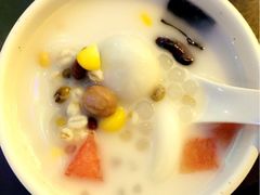 -海口骑楼小吃街