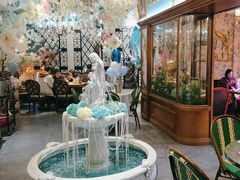 -秘密旅行Bonjour(黑金冠 江南西店)