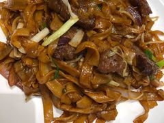 干炒牛河-稻香酒家·34年老字号·港式粤菜(汉街店)