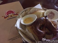 -柏斯图德国餐吧(馆陶路德国风情街店)