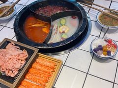 -卤校长重庆老火锅(南岗万达店)
