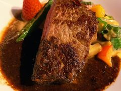 澳洲和牛配黑松露酱-RIVIERA 松鹤楼(外滩店)
