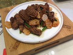 爆炒腰花-闫府私房菜·百年鲁菜(恒隆店)