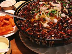 -严记小天府酸菜鱼(西四路店)