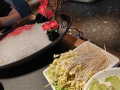 -晓宇重庆火锅(西安荟聚店)
