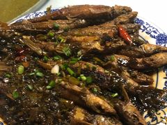 蜡烛鱼-洞天食府(北大街店)