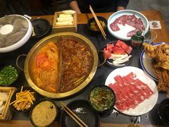 -沸炉重庆老火锅(军事博物馆店)