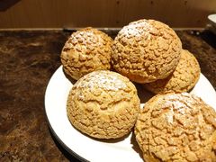 爆浆榴莲泡芙-星怡会·新加坡新美食(江南环球港店)