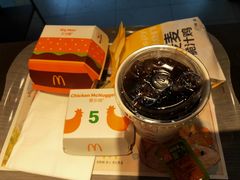 -麦当劳(乳山路店)