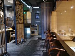-枝魯枝魯自助料理