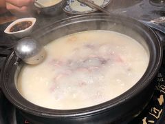 -大匠工房古船木艺术餐厅·猪肚鸡专门店(长白仙岛店)