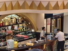 -碧中海汤泉汗蒸酒店