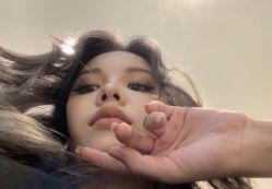 -BULB STUDIO 巴柏明星发型工作室