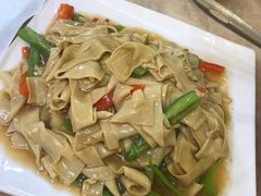-胖太太四川麻辣排骨串(镇江路分店)