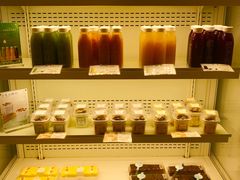 面包甜点陈列柜-好利来(梅江永旺店)