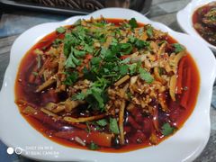 -阆辣荟餐饮(老味道8年·古城店)