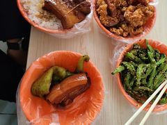 -咱家王新国把子肉(县东巷店)