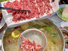 -乡土黄·鲜牛肉火锅·小龙虾(兴业街店)