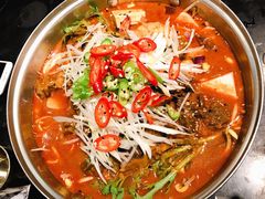 辛牛骨火锅-KCOOKING概念韩餐(世茂52+店)