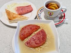 -香港新发烧腊茶餐厅(书城店)
