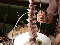 -得意咚瓜·顺德鱼生·冬瓜火锅(深圳首店)