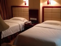 -嘉洲酒店(梅州梅县机场店)