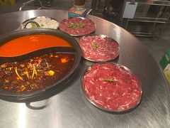 -鹿鸣山草本茶香火锅(园西路店)