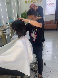 -臻艾Hair Salon