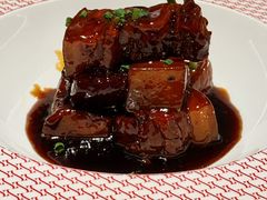 圆苑红烧肉配酱蛋-圆苑(静安寺店)