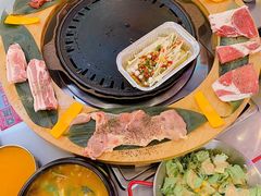 -玄希浪漫厨房·韩料烤肉(湖滨银泰in77店)