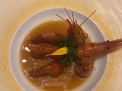 -浅深(世茂滨江精品店)