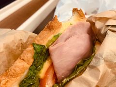 薄香芝士切片火腿三明治-星巴克(广州南站A18检票口楼上)