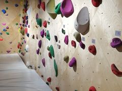 -ROCKPLUS攀岩馆(环宇城店)