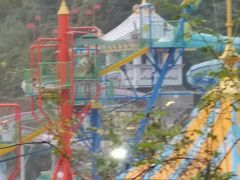 -平湖九龙山乐满地水上乐园