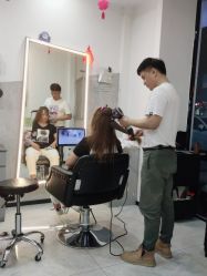 -吉艺心专业美发造型